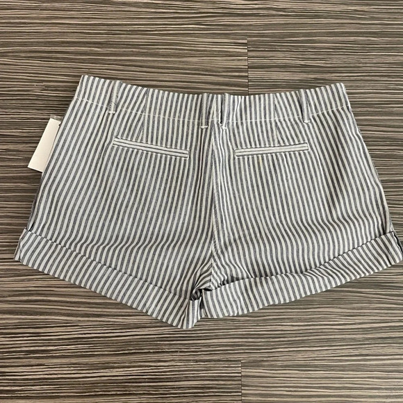 NWT JOIE Gray White 100% Cotton Striped Seersucker Linen Shorts Size 2 - Picture 6 of 8